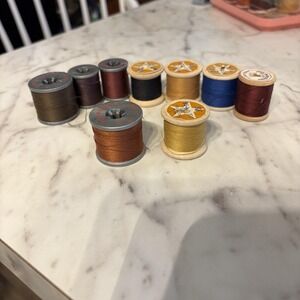 Vintage Sewing Thread Lot Star Wooden Spools Molnlycke Plastic Spools 9pc
